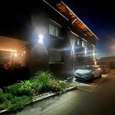 Ferienwohnung Falke Meckenbeuren Exterior foto