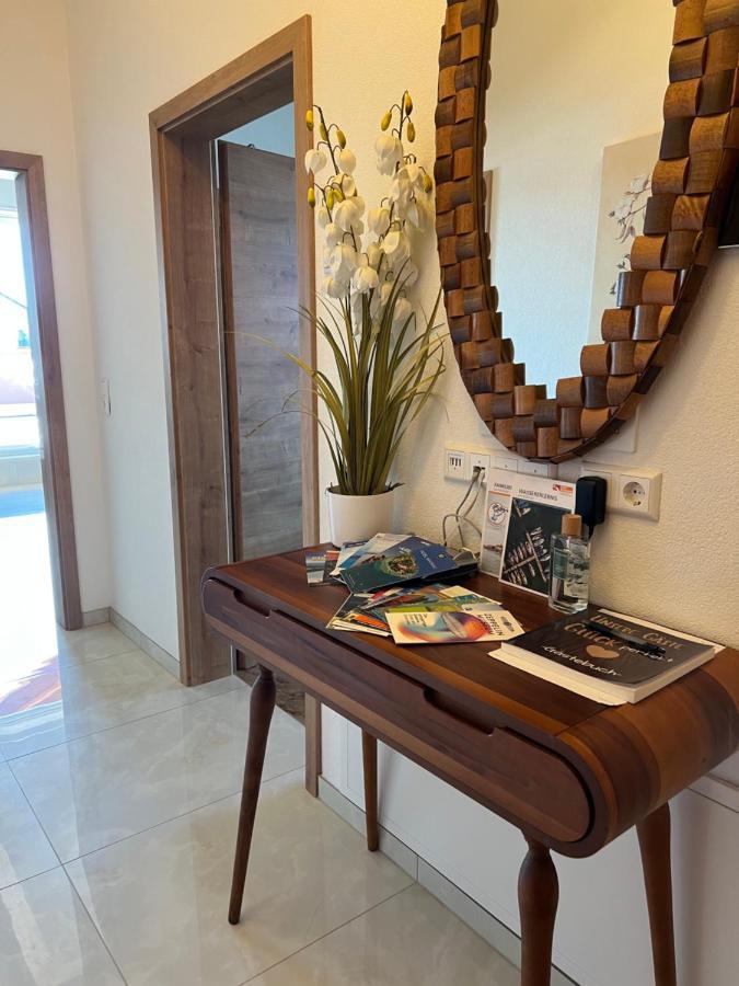Falke Apartment